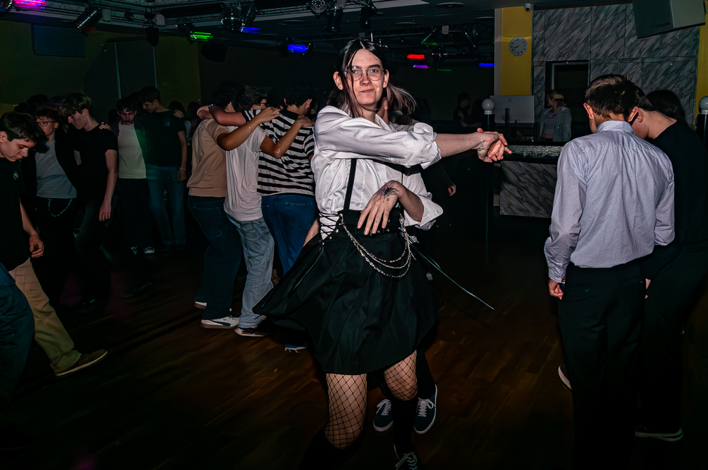 20251206Huckepackparty unbenannte Fotosession 09916